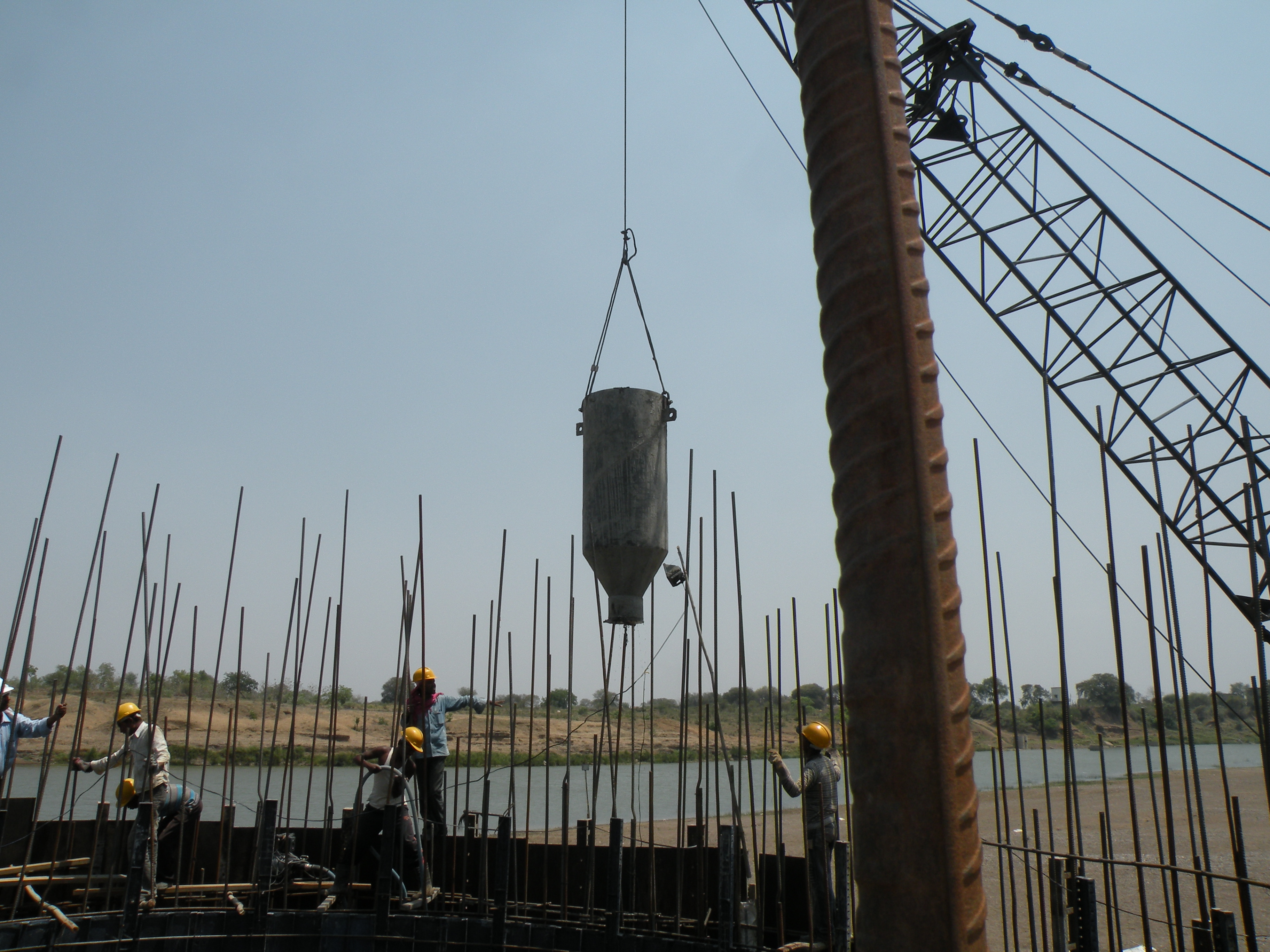2500 m<sup>3</sup>/Hr Raw Water Supply - Radial Collector Well in River Wardha for 600MW TPP, Chandrapur. 115m bridge; 18Km pipeline; 33KV OHL; 2X2.5MVA S/S